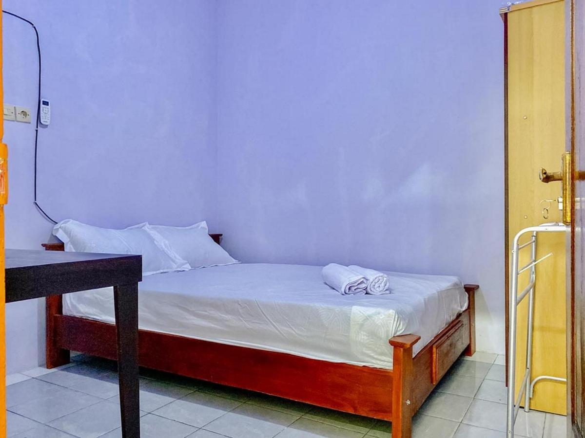 Griya Asri Syariah RedPartner Hotel Rogojampi Bagian luar foto